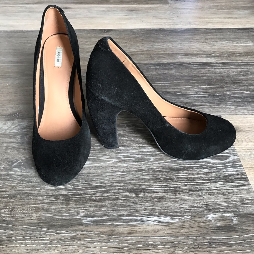 Kimchi Blue black suede heels